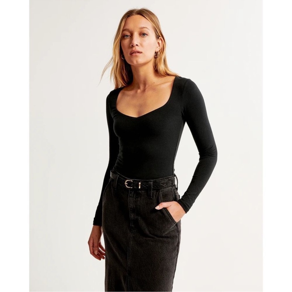 Abercrombie & Fitch Soft AF Collection LongSleeve Seamless Squareneck bodysuit L